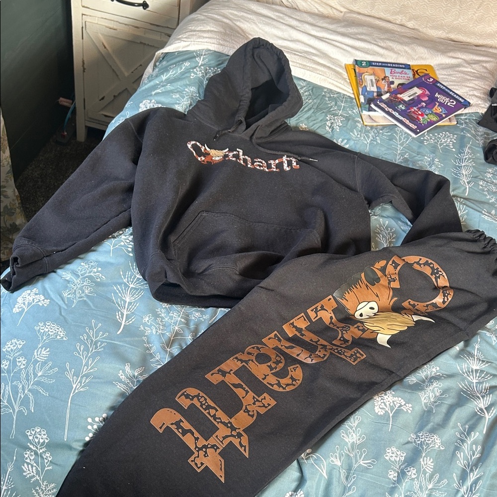 Carhartt Black Graphic Hoodie and Joggers
